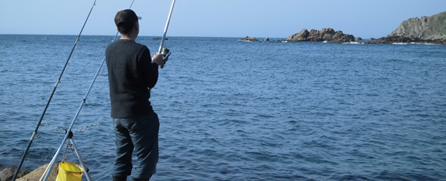 奥尻島 釣り好きでにぎわう奥尻の港へ ハートランドフェリー